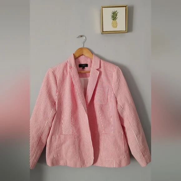 Talbot's Pinstripe Blazer Color White And Coral 2 Pockets Size 16 P Buttons New - Picture 8 of 9